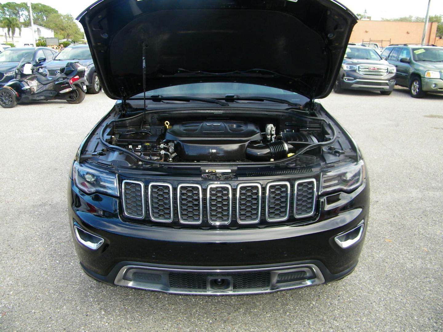 2017 Black /Black Jeep Grand Cherokee Limited (1C4RJEBG4HC) with an 3.6L V6 engine, Automatic transmission, located at 4000 Bee Ridge Road, Sarasota, FL, 34233, (941) 926-0300, 27.298664, -82.489151 - Photo#16